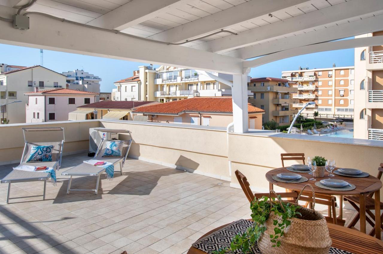 Pufferfish Apartment With Private Terrace Alghero Eksteriør billede